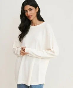 Hot Boyfriend Long-Sleeve Tee Women Tees & Tanks