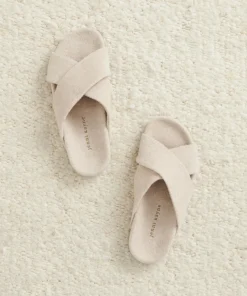 Clearance Cabin Crossover Sandal Women Sandals