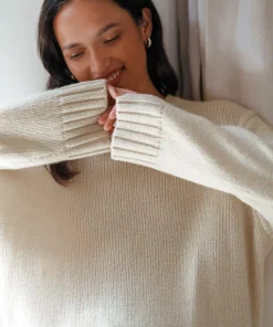 Fashion Cashmere Amelia Crewneck Women Pullovers