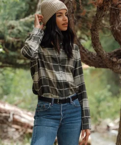 Fashion Classic Flannel Women Button-Ups