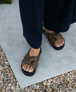 Clearance Leather Knot Sandal Women Swim & Beach