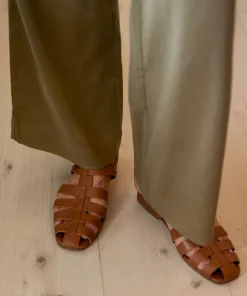 Sale Leather Lake Sandal Women Swim & Beach