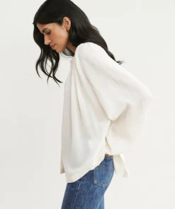 Fashion Long-Sleeve Willow Blouse Women Blouses