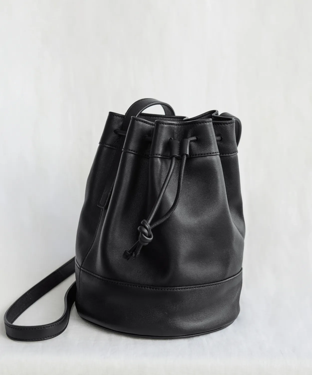 Discount Mini Leather Drawstring Bag Women Handbags & Clutches