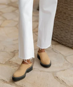 Outlet Oiled Leather Lug Sole Mule Women Mules