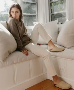 Discount Oiled Leather Moc Clog Women Flats