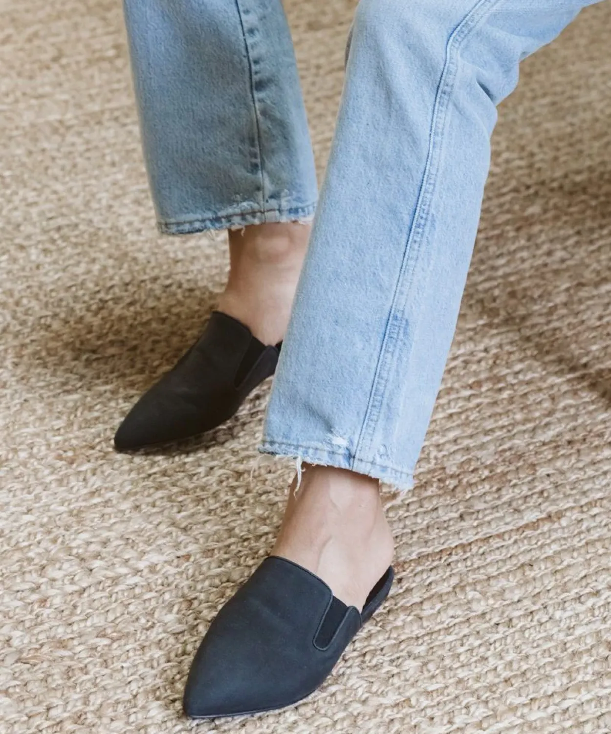 Fashion Oiled Leather Mule Women Flats