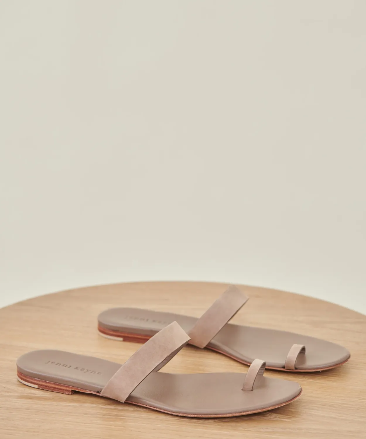 Sale Oiled Leather Strap Sandal Women Sandals