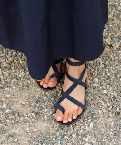 Hot Oiled Leather Strappy Sandal Women Swim & Beach