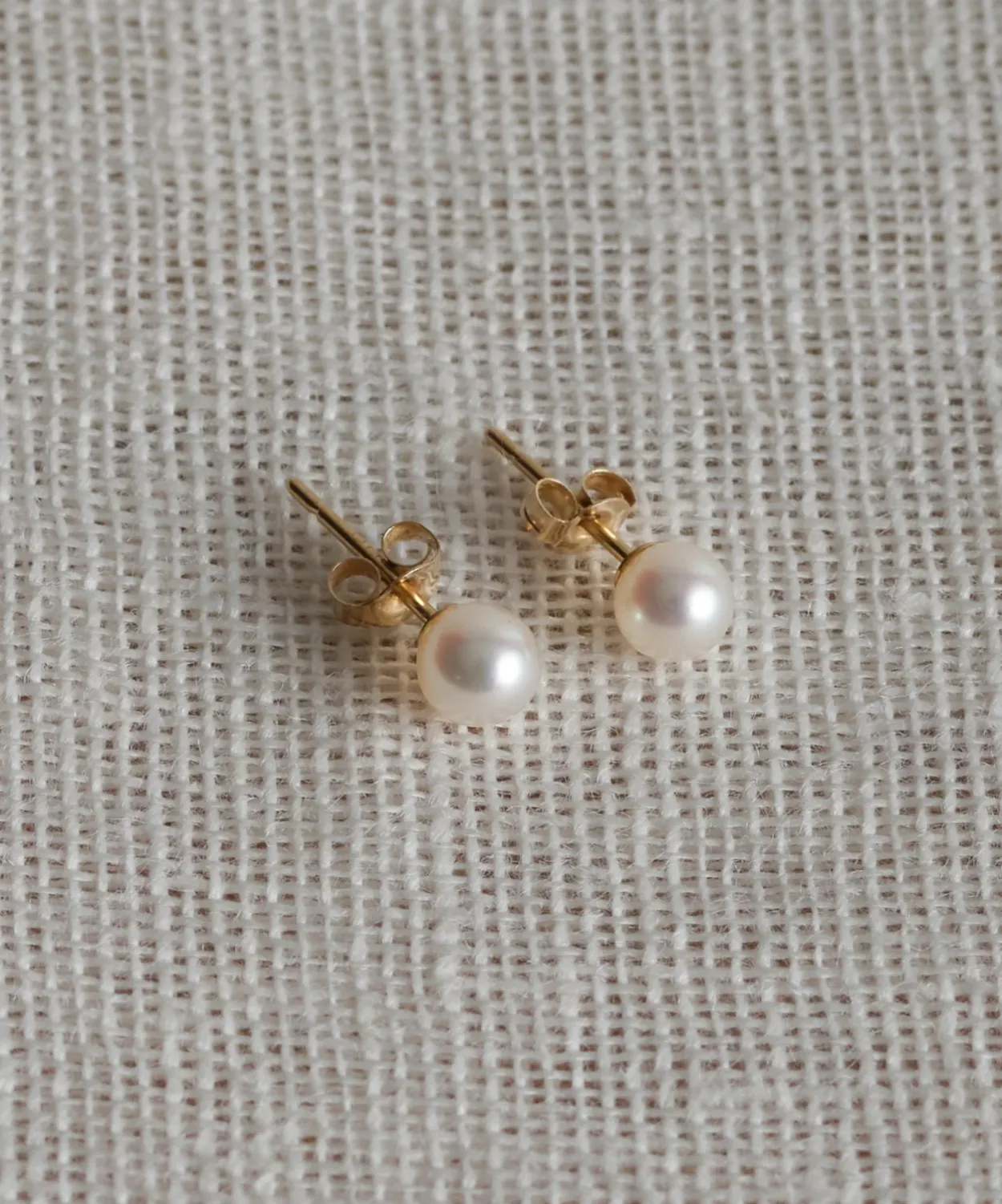 Hot Small Loren Pearl Studs Women Jewelry