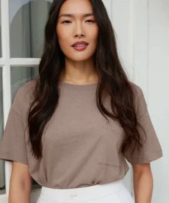 Best Vintage Pocket Tee Women Tees & Tanks