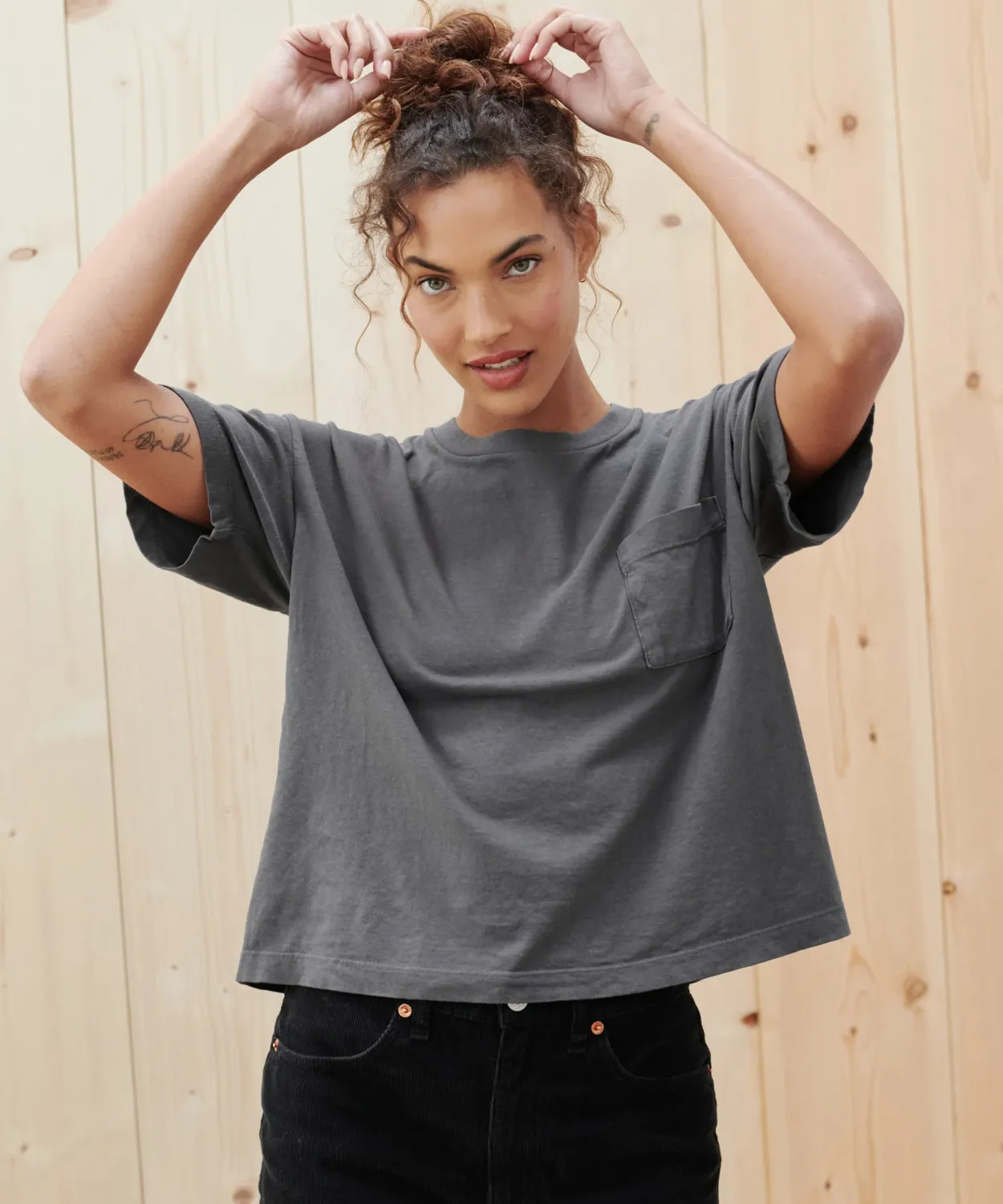 Online Vintage Pocket Tee Women Tees & Tanks